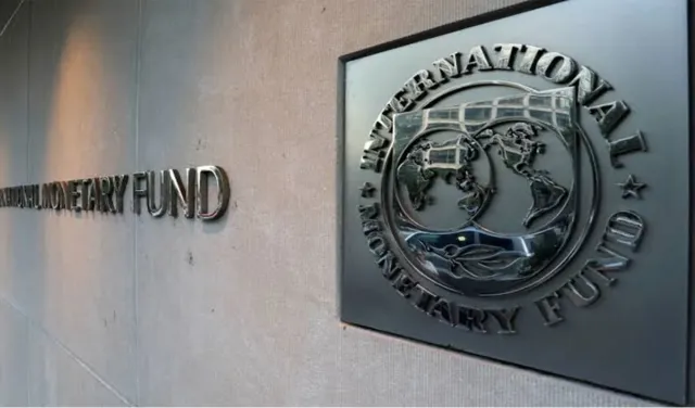 Pakistan को IMF देगा 1.21 Billion Dollar, दोनों व्यवस्थाओं से कुल मदद 5.7 अरब डॉलर होगी