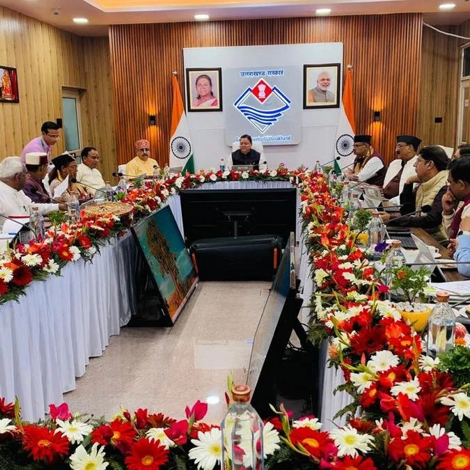 बनबसा में पहली बार हुई धामी कैबिनेट की बैठक, दर्जनों महत्वपूर्ण निर्णयों पर लगी मुहर