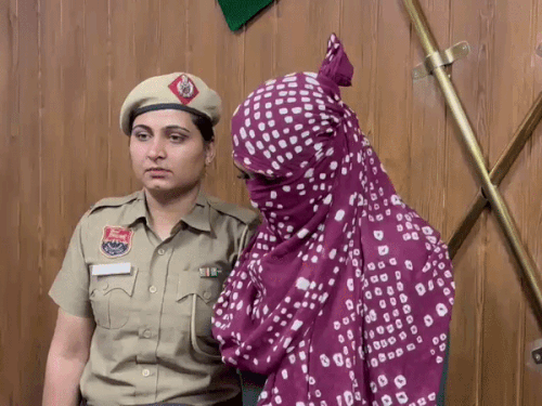 बॉयफ्रेंड को रेप केस की धमकी देकर 90 लाख ऐंठे:गुरुग्राम में डेटिंग एप पर दोस्ती, 3 साल रिलेशन में रही, फिर ब्लैकमेल करने लगी