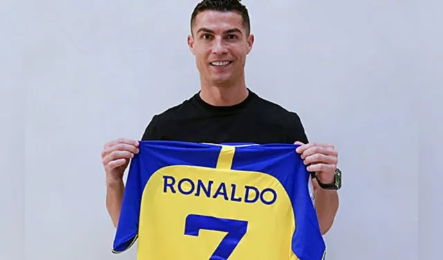 Cristiano Ronaldo ने Lionel Messi को पछाड़ा, जीता Best Ballon d'Or of All Time अवॉर्ड