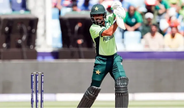 Sri Lanka से हार के बाद Final मुकाबले में Babar Azam से बड़ी पारी चाहते हैं Mike Smith