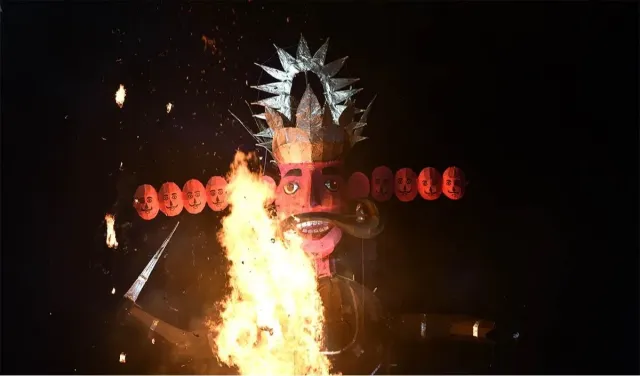 Dussehra 2026: अच्छाई की जीत का प्रतीक है दशहरा