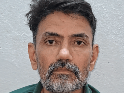 केमिस्ट्री पढ़ाने के बदले लाखों लेता था आरोपी कोचिंग संचालक:गिरफ्तारी से बचने डॉक्यूमेंट्स देहरादून एड्रेस के बनवा लिए; उम्र ज्यादा होने पर नौकरी से निकाला