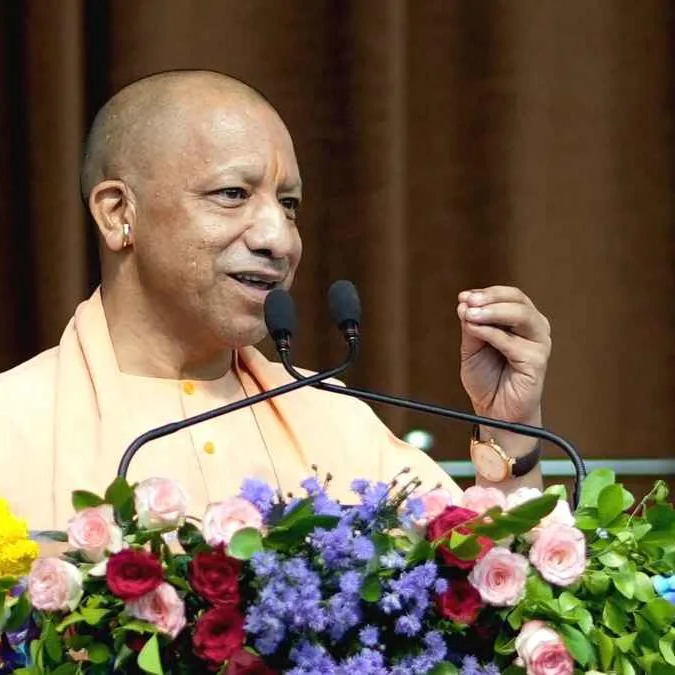 दीपावली-छठ पर घर जाने वालों की बल्ले-बल्ले, योगी सरकार चलाएगी 12 दिन तक अतिरिक्त रोडवेज बसें, जानें किन रूटों पर मिलेगी सुविधा