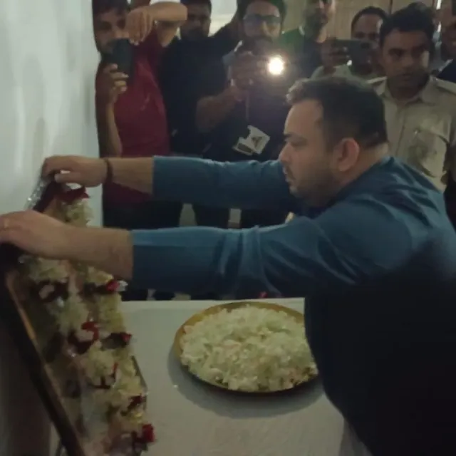 'JDU को भाजपा ने हाईजैक कर लिया':तेजस्वी बोले-नीतीश कुमार वाली जदयू नहीं रही, पूर्व विधायक सच्चिदानंद यादव को दी श्रद्धांजलि