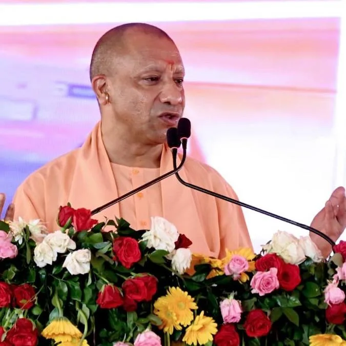 'संत रविदास नगर भदोही' से दलित-राजभर दोनों को संदेश, मुख्यमंत्री योगी ने एक नाम में जोड़ी 2 विरासत