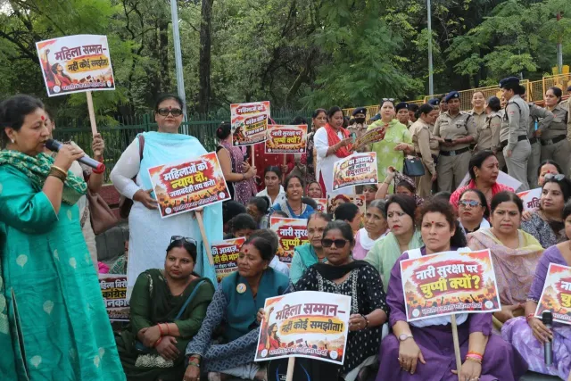 जेएनयू में यौन शोषण के अपने आरोपी सांसद पर कांग्रेस् की चुप्पी शर्मनाक : भाजपा