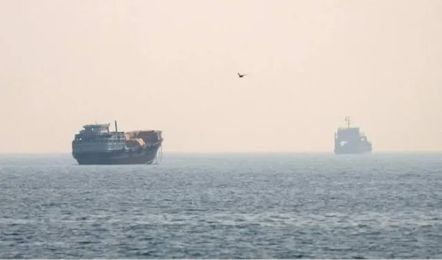 Strait of Hormuz तनाव के बीच Saudi Arabia के पास टैंकर से टकराई वस्तु, UKMTO सतर्क
