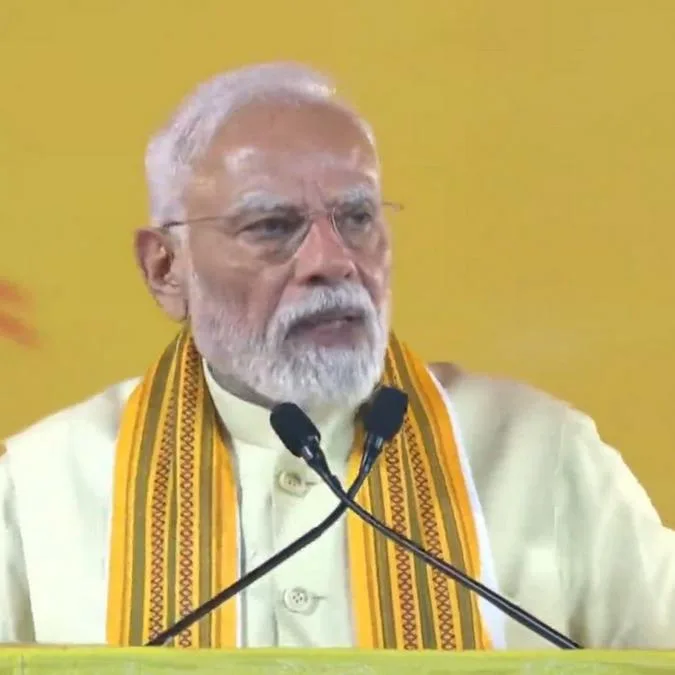 PM मोदी ने दिल्ली में किया रावण दहन, बोले– रामराज्य का मतलब शासन नहीं, सत्ता का उद्देश्य जनकल्याण है...
