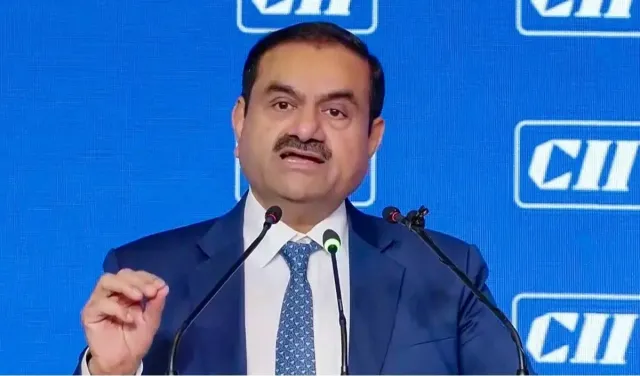 खर्च बढ़ने से Adani Enterprises का Q2 Net Profit 55% गिरा, Copper Business चमका