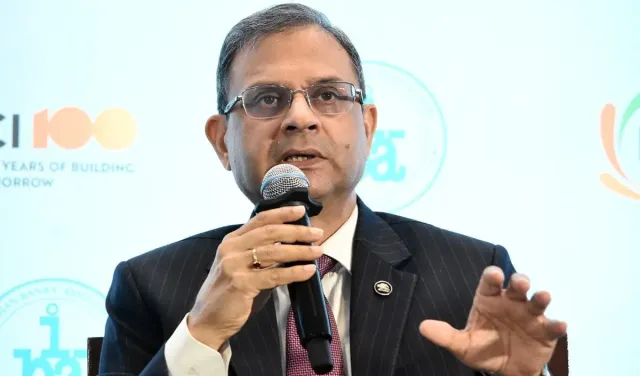RBI Monetary Policy | आम जनता को बड़ा झटका! RBI ने 4 साल बाद बढ़ाया रेपो रेट, अब 5.5% हुई दर, अब महंगे होंगे होम, कार और पर्सनल लोन