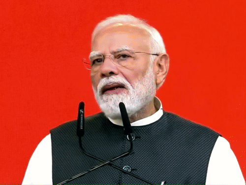मोदी बोले- 2047 तक विकसित भारत, We will do it:जिसने गिराया-उसी ने खड़ा होना सिखाया; PM-CM पद पर 25 साल पूरे, पटना में मोदी-मोदी के नारे