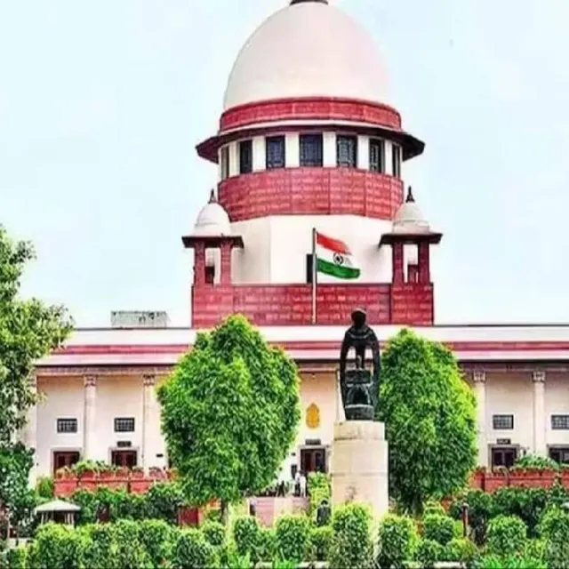 पटना में नौजर घाट से नूरपुर के बीच अतिक्रमण हटाएं:सुप्रीम कोर्ट ने दी 8 हफ्ते की मोहलत, कहा-मुख्य सचिव पर अवमानना का केस संभव
