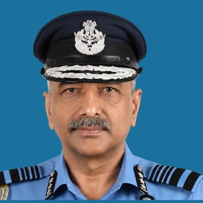 Air Marshal आशुतोष दीक्षित बने भारतीय वायु सेना के नए प्रमुख, 3500 घंटे से ज्यादा उड़ान का अनुभव