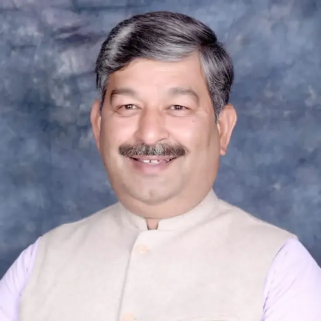 आम कार्यकर्ता को अहमियत भाजपा मे ही संभव, आर्य के चयन से हुआ फिर साबित: भट्ट