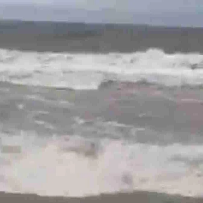 Cyclone Arnab : आंध्रप्रदेश के 13 जिलों में अचानक बाढ़ का खतरा, ओडिशा से तेलंगाना तक भारी बारिश का अलर्ट