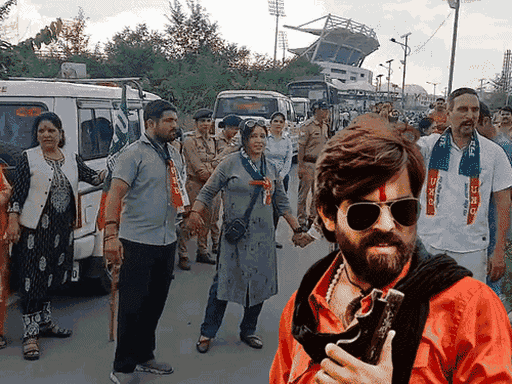 देहरादून में 'मासूम शर्मा मुर्दाबाद-गो बैक' के नारे:स्थानीय नेताओं ने स्टेडियम घेरा, बोले- वह मंच से गाली देता है; हरियाणवी सिंगर का आज वहां प्रोग्राम