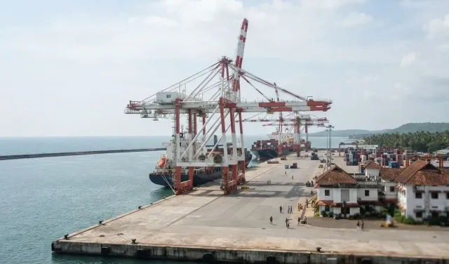 Adani Group ने Vizhinjam Port की हिस्सेदारी बिक्री के लिए सरकार से मांगी अनुमति: केरल विधानसभा में जानकारी
