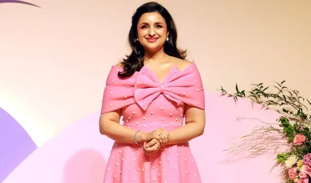 केक काटने के वायरल वीडियो पर ट्रोलिंग को लेकर परिणीति चोपड़ा ने तोड़ी चुप्पी, बोलीं- 'जेनिफर और मैं तो इस पर खूब हंसे'