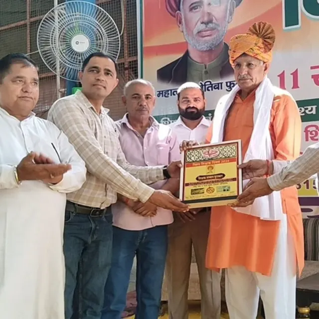 अंतर्राष्ट्रीय शिक्षक दिवस पर 13 प्रदेशों के अध्यापक सम्मानित:भिवानी सांसद बोले-शिक्षक करते है चरित्र निर्माण, जम्मू-कश्मीर से गुजरात तक के लोगों ने लिया हिस्सा