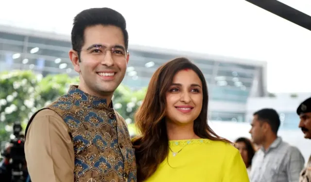 हवा में छलनी और चांद: Parineeti Chopra और Raghav Chadha ने 35,000 फीट की ऊंचाई पर मनाया करवा चौथ