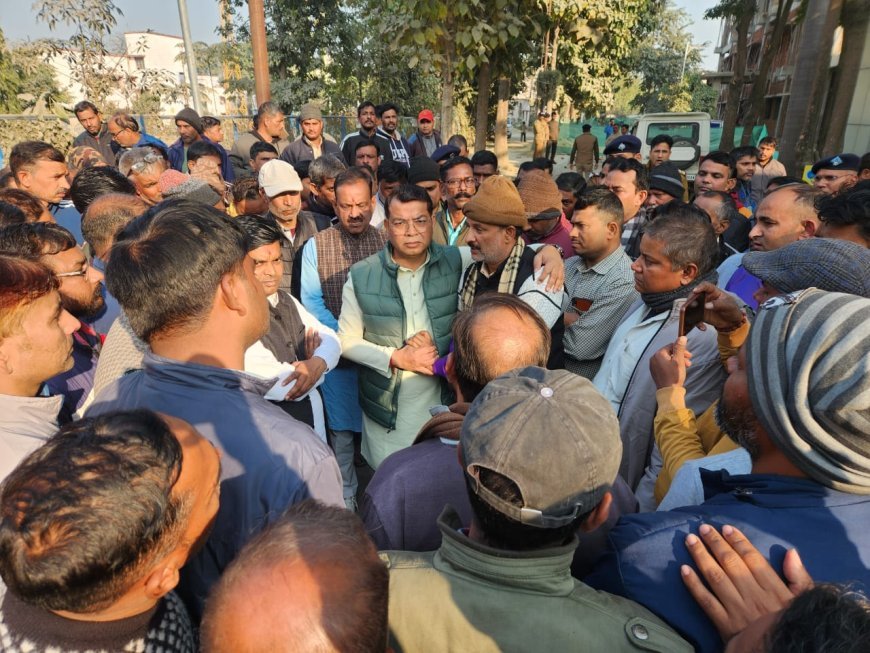 विधायक शिव अरोरा की सख्ती के बाद सिडकुल में ड्यूटी के दौरान हुई श्रमिक को मृत्यु पर परिजनों को 20 लाख की धनराशि देगा कम्पनी प्रबंधन