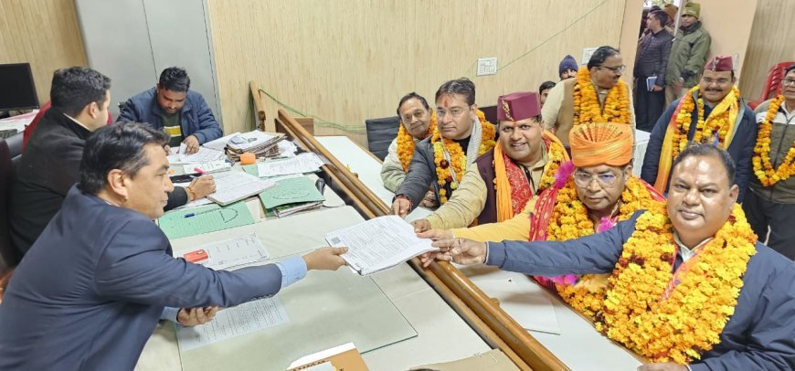 रुद्रपुर ,भाजपा मेयर प्रत्याशी विकास शर्मा ने नामांकन किया