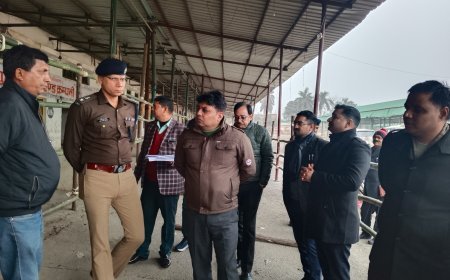 जिला निर्वाचन अधिकारी ने स्ट्रांग रूम का स्थलीय निरीक्षण किया