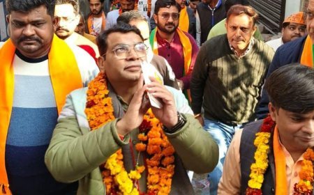 *विधायक शिव अरोरा ने विभिन्न वार्डो मे किया डोर टू डोर जनसंपर्क व कार्यालय उद्घाटन, विधायक बोले नगर निगम चुनाव मे भाजपा की जीत तय*