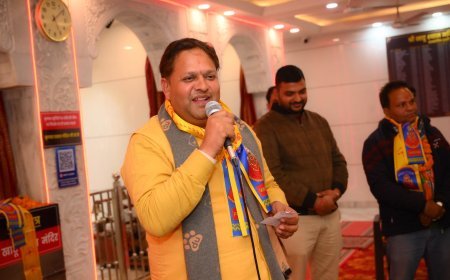 एक सधे हुए राजनीतिज्ञ की तरह पेश आए विकास शर्मा