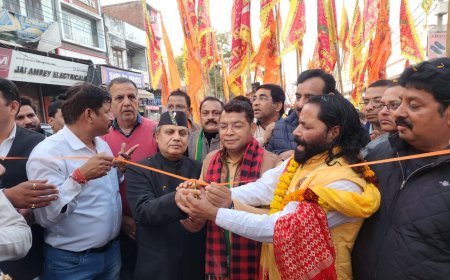 विधायक शिव अरोरा ने सिद्धेश्वर श्री बालाजी मंदिर धाम के वार्षिकउत्सव की पूर्व संध्या आयोजित शोभायात्रा का फीता काटकर किया शुभारंभ