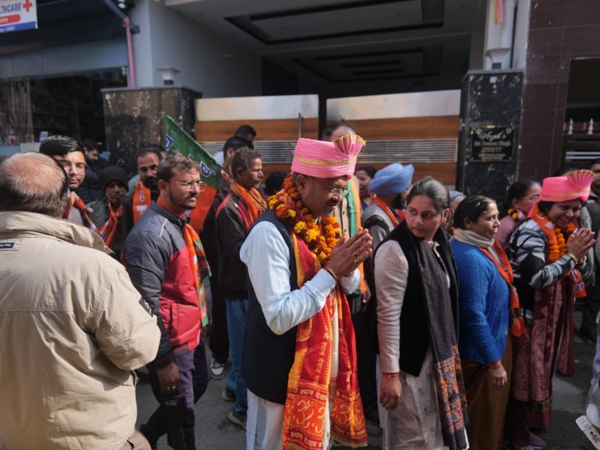 भाजपा मेयर के प्रत्याशी सौरभ थपलियाल ने किया कैंट विधानसभा में जनसंपर्क*