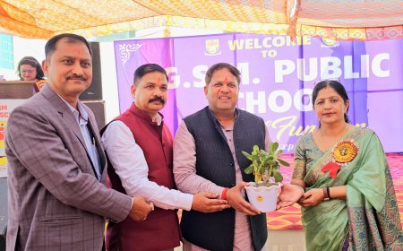 आदर्श नागरिक बनाने में शिक्षकों की अहम भूमिकाः *विकास*