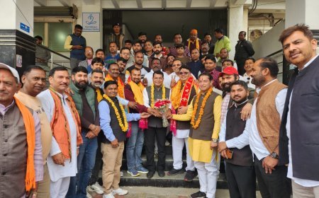 विधायक शिव अरोरा ने नवनियुक्त मंडल अध्यक्षों का अपने कार्यालय पर किया स्वागत*