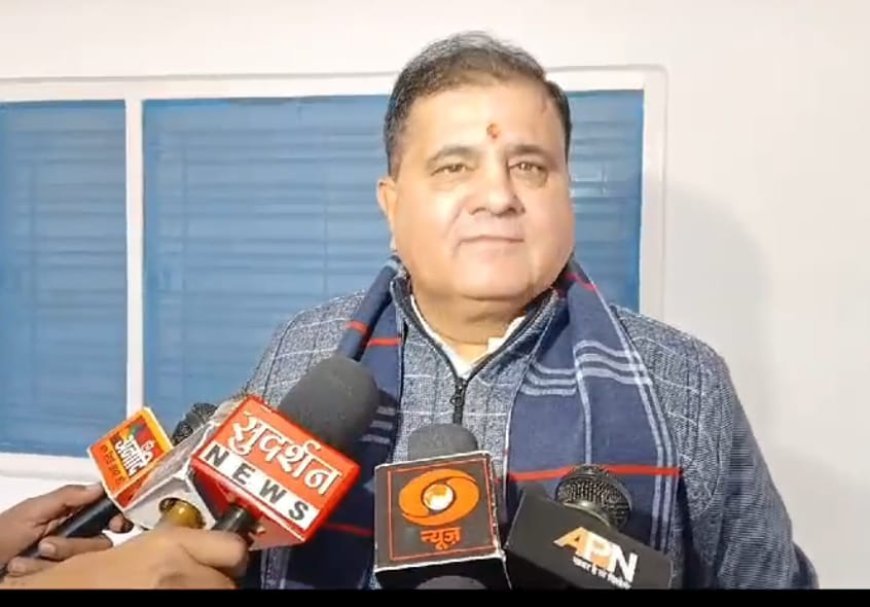 कांग्रेस के शीर्ष नेताओं से विभाजन की चर्चा से बचने का भट्ट ने किया आग्रह