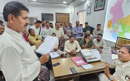 किच्छा बाईपास रोड के व्यापारियों ने मेयर से की मुलाकात, मदद का दिया आश्वासन