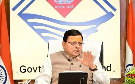 सचिवालय में नंदा देवी राजजात यात्रा की तैयारियों के संबंध में आयोजित बैठक के दौरान अधिकारियों को यात्रा मार्ग की मरम्मत, स्वच्छता, शौचालय, सुरक्षा व स्वास्थ्य सुविधाओं समेत पेयजल, भोजन और विश्राम स्थलों की समुचित व्यवस्था सुनिश्चित करने के निर्देश दिए।*