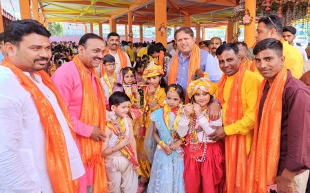 महापौर ने किया कलश यात्रा का शुभारंभ