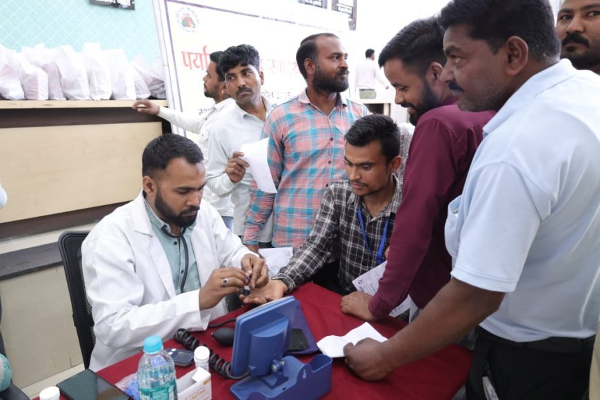 नगर निगम के पर्यावरण मित्रों का निःशुल्क हैल्थ चेकअप