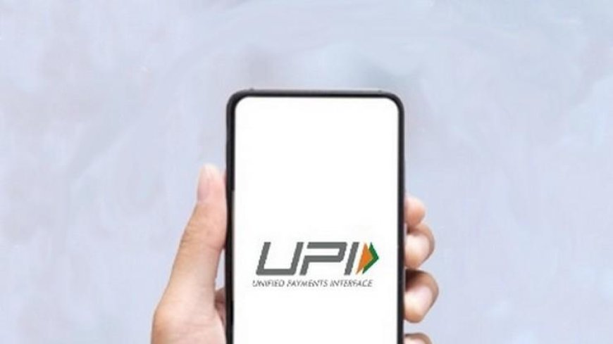 रिजर्व बैंक का UPI पर बड़ा फैसला, दुकानदार को ज्यादा पैसे ट्रांसफर कर सकेंगे ग्राहक