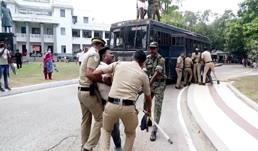 कोच्चि के एर्नाकुलम कोर्ट में वकीलों और SFI कार्यकर्ताओं के बीच हिंसक झड़प, 20 घायल
