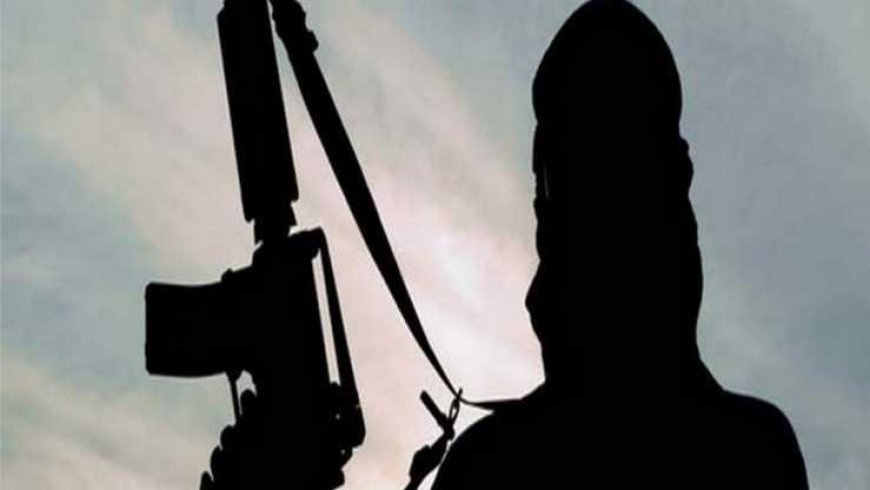 Pahalgam attack : नहीं सुना पाए इस्लाम की आयत तो पिता को किया गोलियों से छलनी, बदहवास बेटी ने बयां किया खौफनाक मंजर