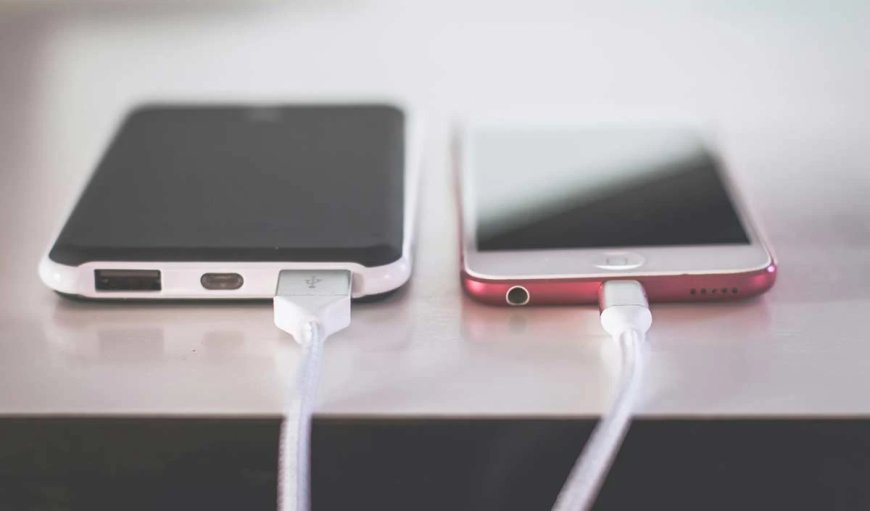 Tech Tips: फोन की बैटरी और परफॉर्मेंस पर फास्ट चार्जिंग के प्रभाव से बचने के टिप्स