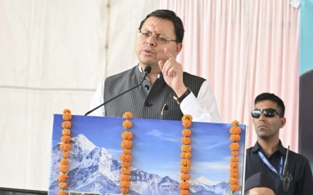 मुख्यमंत्री धामी ऋषिकेश में आयोजित संयुक्त रोटेशन यात्रा व्यवस्था समिति द्वारा आयोजित चारधाम यात्रा के शुभारंभ कार्यक्रम में सम्मिलित हुए