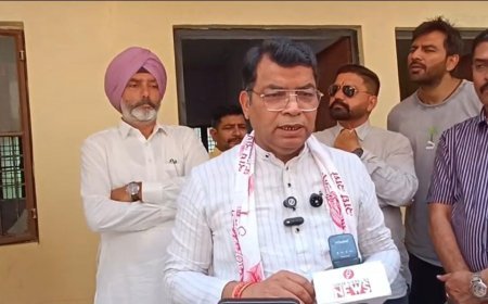 विधायक शिव अरोरा ने प्रशासनिक अधिकारियो संग समाज कल्याण की बिल्डिंग का किया स्थालीय निरक्षण, विधायक ने कहा केंद्रीय विद्यालय को  जल्द रुद्रपुर शुरू कराने का प्रयास*