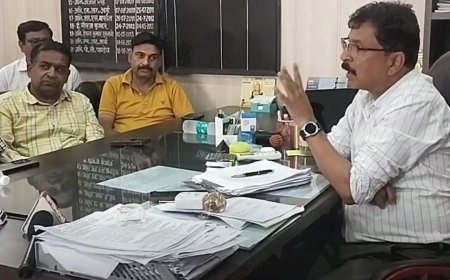 इंडस्ट्री एरिया में विद्युत कटौती, लोवोल्टेज से परेशान व्यापारियों ने आज व्यापार मंडल की अगवाई में विद्युत विभाग के अधिशासी अभियंता का घेराव किया