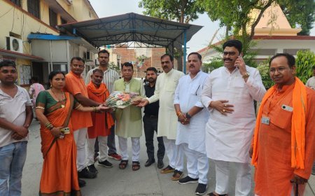 विधायक शिव अरोरा की लव जिहादियों को ललकार बाज आ जाये, देवभूमि उत्तराखंड की पवित्र भूमि पर नही चलेगा लव जिहाद*  *नाबालिक लड़की की बरामदगी पर पुलिस के कार्यशैली की सराहना*