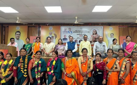 अहिल्याबाई होल्कर की जयंती के मौके पर कार्यकर्ताओं ने किया नमन