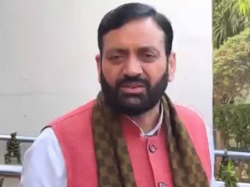 झज्जर में खरीद एजेंसियों से सीएम ने मांगी रिपोर्ट:गेहूं न खरीदने पर आढ़तियों ने की शिकायत; एजेंसी के अधिकारी को दिए थे निर्देश