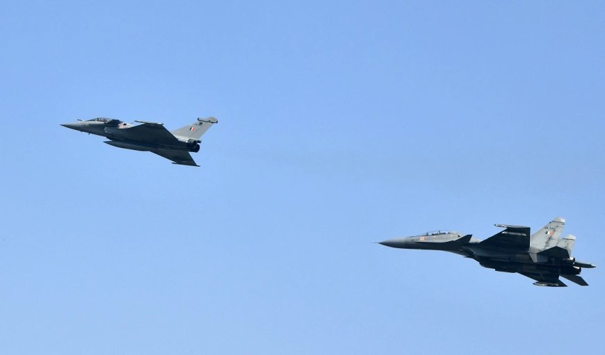 पाकिस्तान सीमा पर भारत ने अचानक जारी किया NOTAM, राफेल, सुखोई और मिराज जैसे कई लड़ाकू विमान करेंगे युद्धाभ्यास